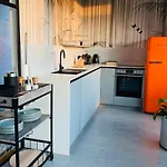 Orange Lounge Attersee Apartahotel Weyregg