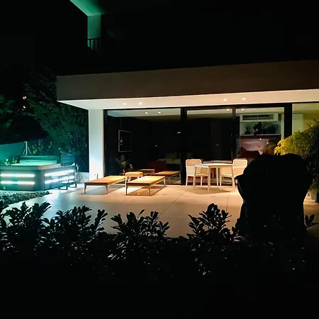 Ξενοδοχείο με διαμερίσματα Orange Lounge Attersee