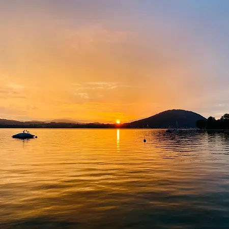 Orange Lounge Attersee 4* Weyregg