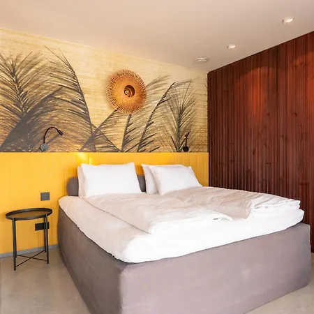 Orange Lounge Attersee 4*