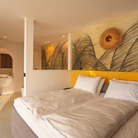 Orange Lounge Attersee 4* Вайрег