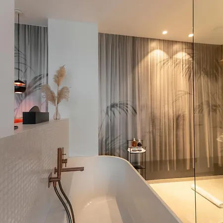 Orange Lounge Attersee 4*