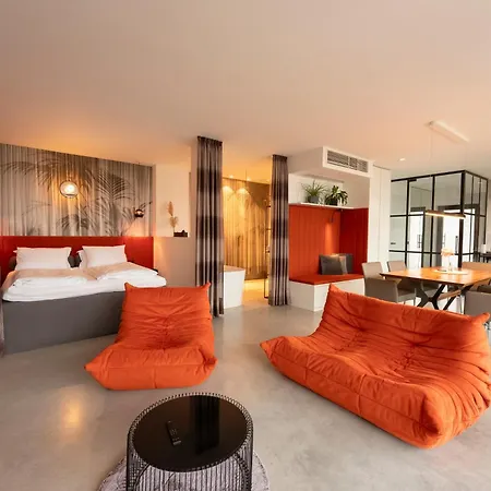 Orange Lounge Attersee 4*