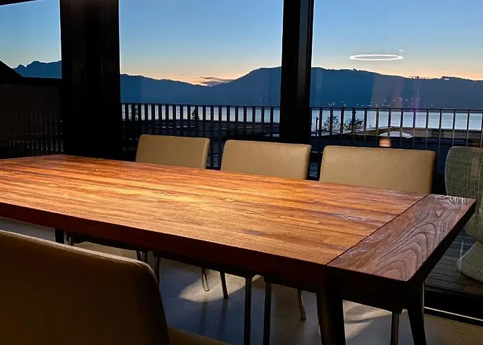 Ξενοδοχείο με διαμερίσματα Orange Lounge Attersee 4*