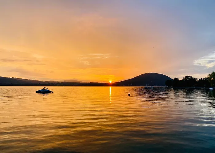 Orange Lounge Attersee 4* Weyregg