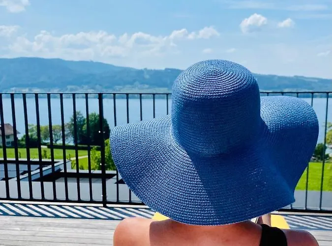 Orange Lounge Attersee Aparthotel 4*