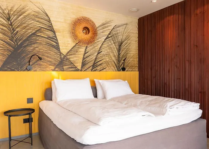 Orange Lounge Attersee 4*