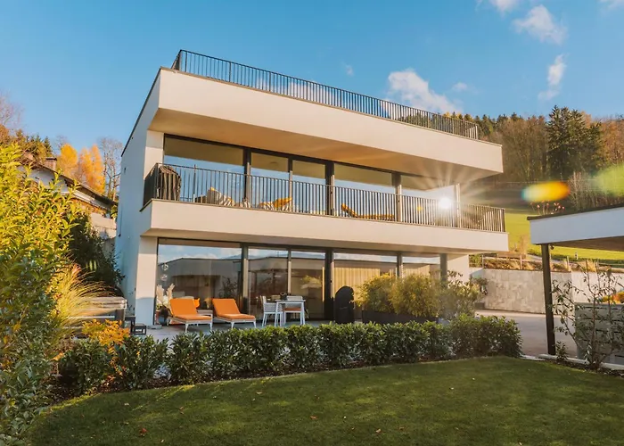 Orange Lounge Attersee Aparthotel 4*